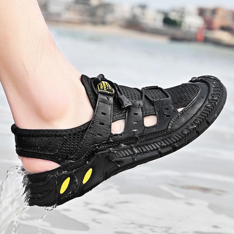 Herren Strandsandalen Sommer Neu Mesh Atmungsaktiv Freizeitschuhe Outdoor Rutschfest Ausgehöhlt Wanderschuhe Zapatillas De Hombre Herren 2024