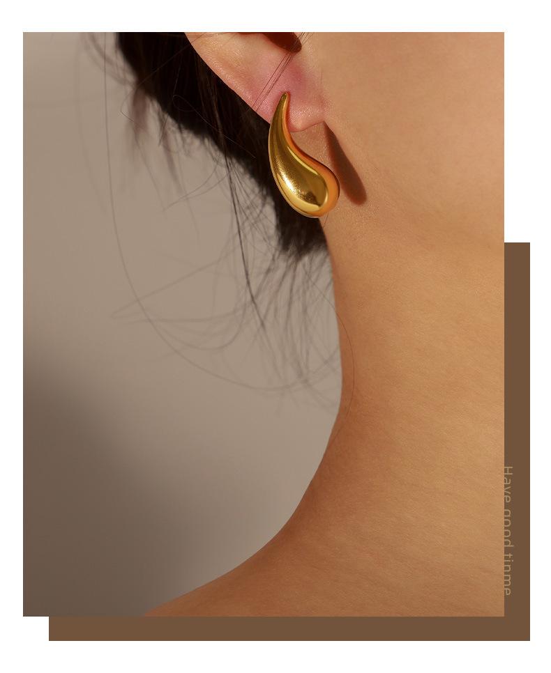 Shiny Geometric Titanium Steel Comma Earrings - European & American Fashion, Light Luxury INS Style for Women