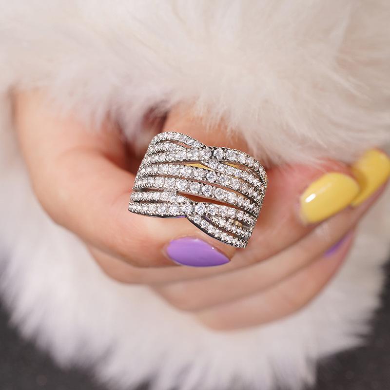 Wind Ring Woman, Shining Light Luxury High-End Jewelry, Temperament Internet Celebrity Style Cross Design