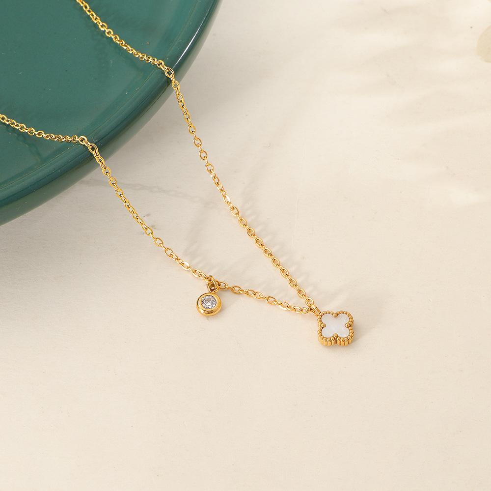 Titanium Steel Mini Four-leaf Clover Necklace New Style Double-sided Shell Flower Clavicle Chain Versatile Exquisite and Elegant