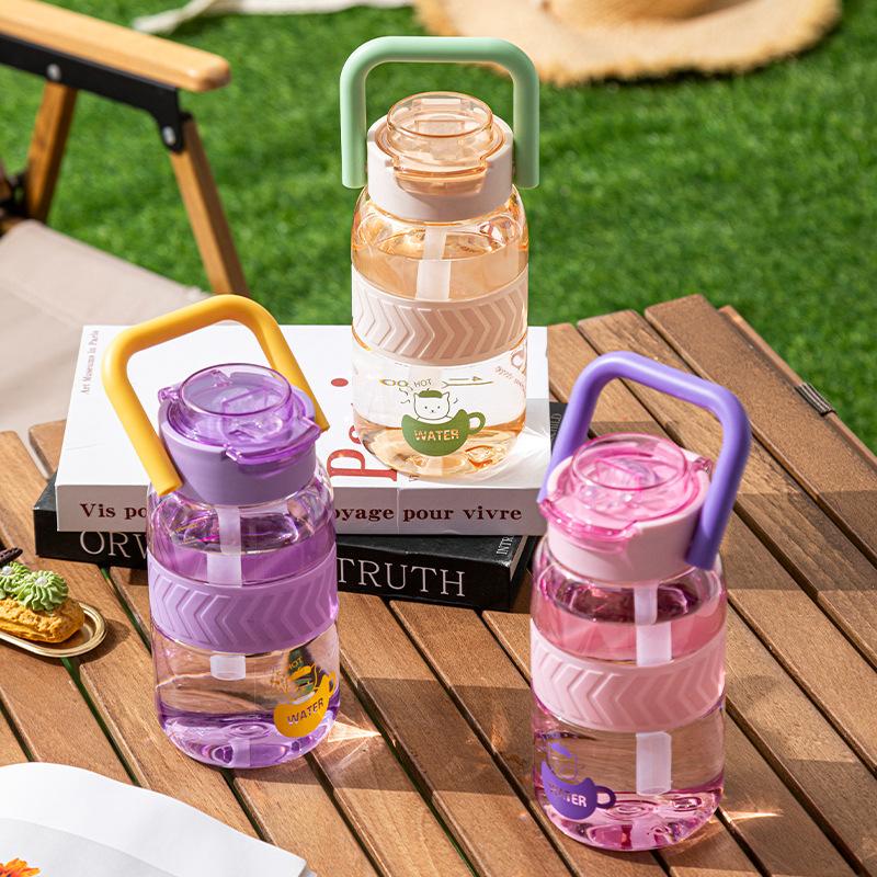 Water bottle summer cartoon children's sports kettle outdoor large capacity plastic cup outdoor portable car space cup wholesale