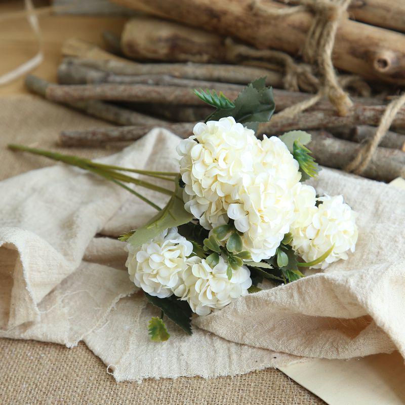 Ball Chrysanthemum Small Hand Flower Artificial Flower Party Tables Decorations Bouquet Real Looking Flower