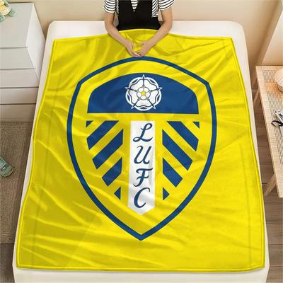 Leeds United Logo,patroon Flanellen Deken, Hoge kwaliteit Comfortabel voor Alle Seizoenen, Woondecoratie, Warmte en Comfort, Perfect voor Cadeaus.