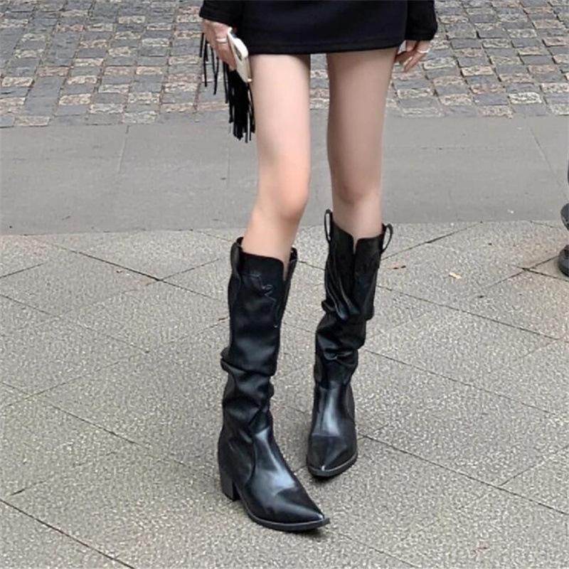 Spice girls pointed western cowboy boots women's 2025 autumn and winter new thin V-mouth niche pile boots