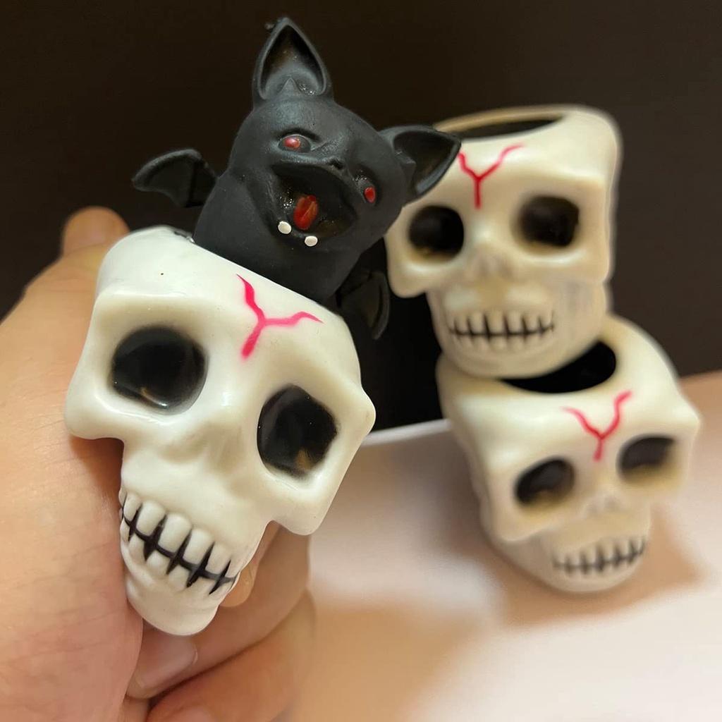 Shangrun Śmieszny Kubek do Ściskania Czaszki Ekologiczna Zabawka Redukująca Stres Nowość na Halloween