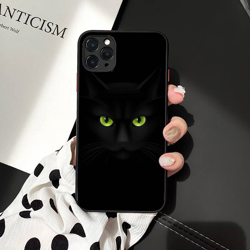 Black Cat Staring Eye On Phone Case for iPhone 11 12 13 mini pro XS MAX 8 7 6 6S Plus X 5S SE 2020 XR case