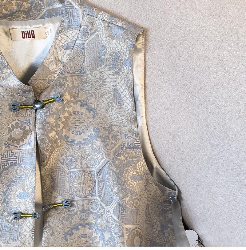 Elegant Chinese Stand Collar Embroidered Jacquard Satin Vest for Women