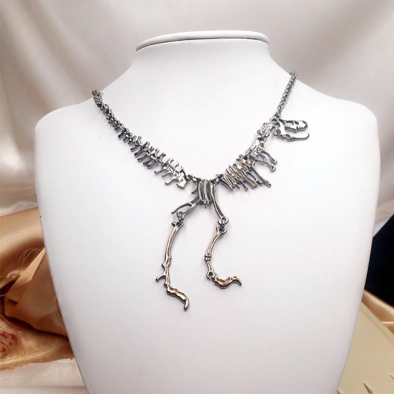 

Punk Vintage Exaggerated Dinosaur Skeleton Pendant Necklaces for Women Men Gothic Creative Personlity Necklace Party Jewelry