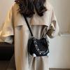 IELGY Korean Version Fashion Chain Bucket Bag Simple Casual Messenger Bag
