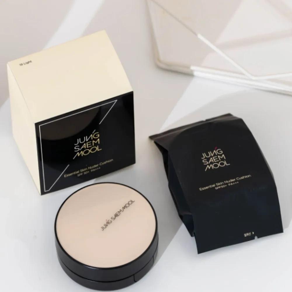 

JUNG SAEM MOOL Essential Skin Nuder Cushion Foundation Основной продукт + Набор с запасным кушоном Нет. 17 Фэрлайт