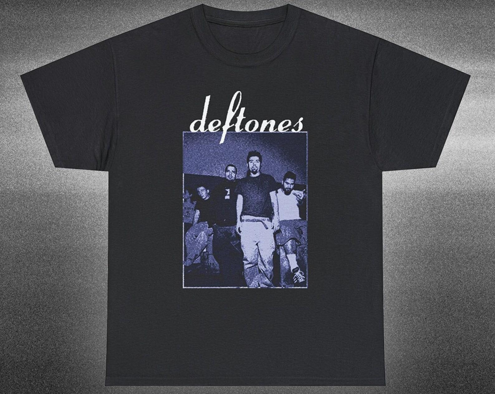 Vintage 90s Deftones Pioneer Tee // Chino Moreno, Rare, Concert, Tour, Music - Mens, Womens, Unisex Rock T shirt S