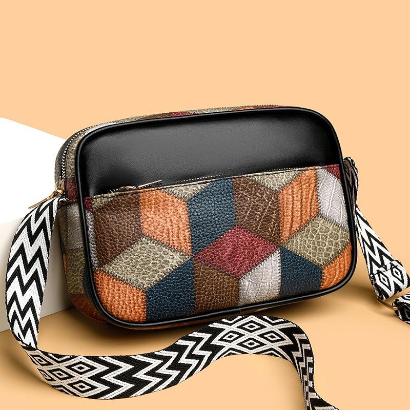 Women's Fashion Splicing Contrasting Color Versatile Messenger Shoulder Bag Light Mobile Phone Change Bag Small Square Bag