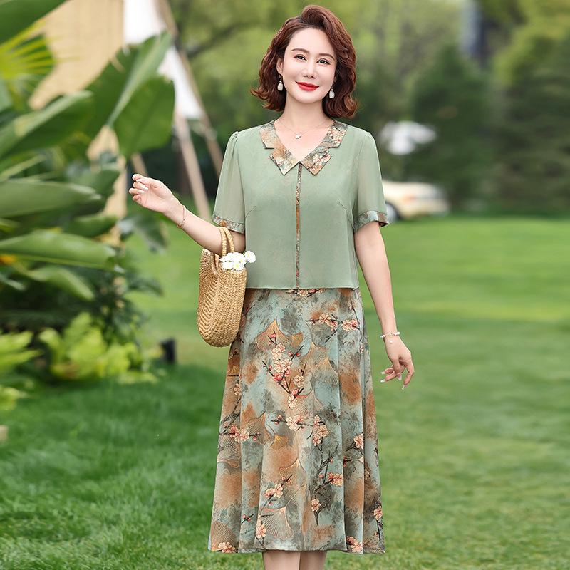 

Новое летнее шифоновое платье 2025 года для женщин среднего возраста: С короткими рукавами, стильная юбка средней длины 2XL (105-122 jin) зелёный