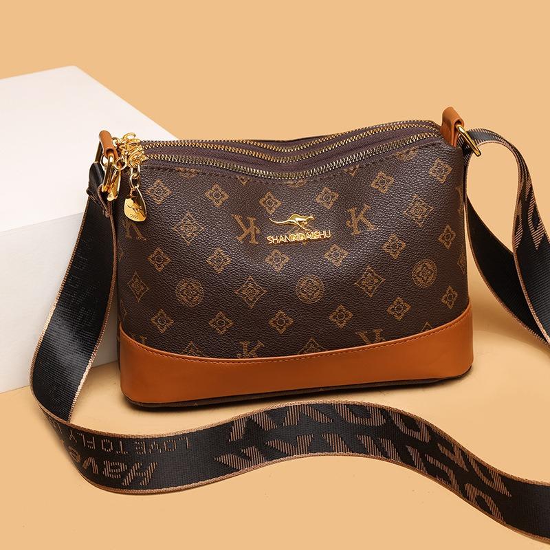 

Новая женская сумка из мягкой кожи Премиальная сумка через плечо Большая вместимость Сумка для мамы среднего возраста Минималистичная универсальная сумка кроссбоди коричневый