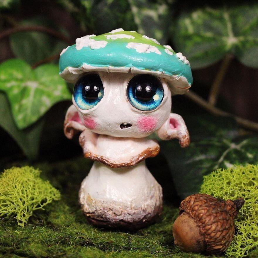 Adorable Mushroom Elf Resin Figurine Charming Home Decor Tabletop Decoration For Garden