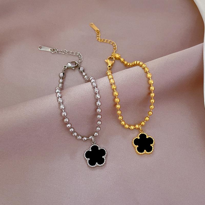Dongmen Personality Temperament Mori Cold Wind Clover Round Bead Bracelet Female Retro