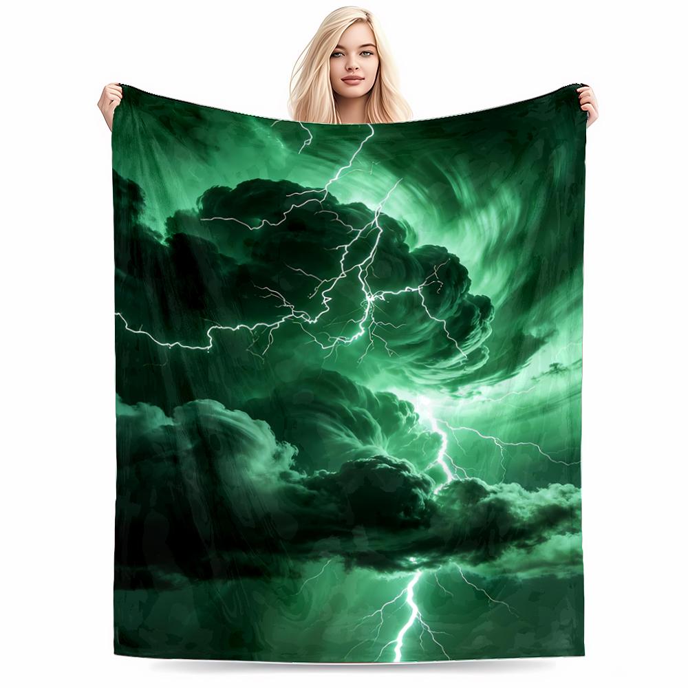 Green Lightning Storm Design blanket, Dark Cloud Patterned Floor blanket blanket, suitable for use in the bedroom, living room, on the sofa