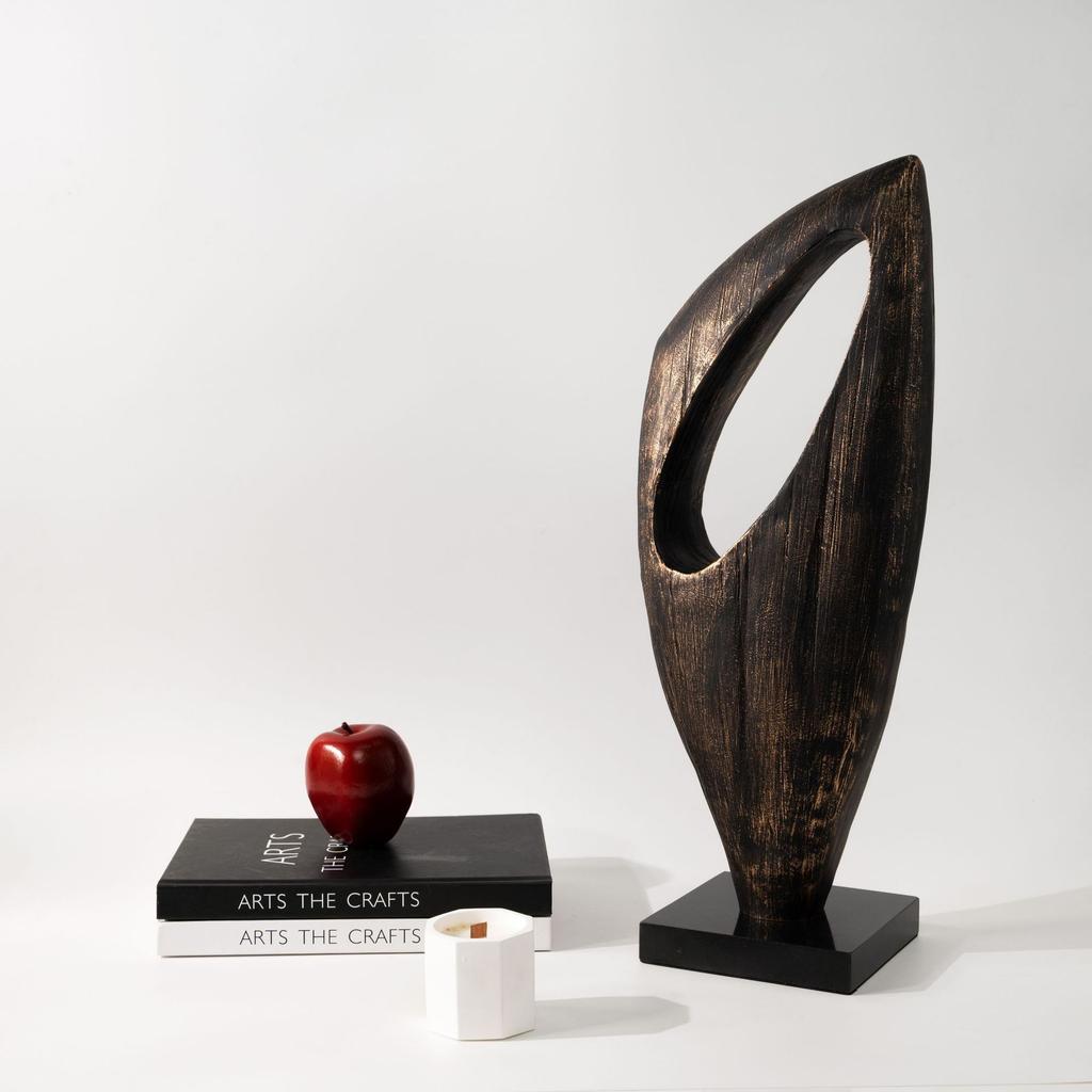 Resin Handicraft Abstract Hollow Art Sculpture Abstract Decorative Objects Decorative Figurines Home Decoration Accessories