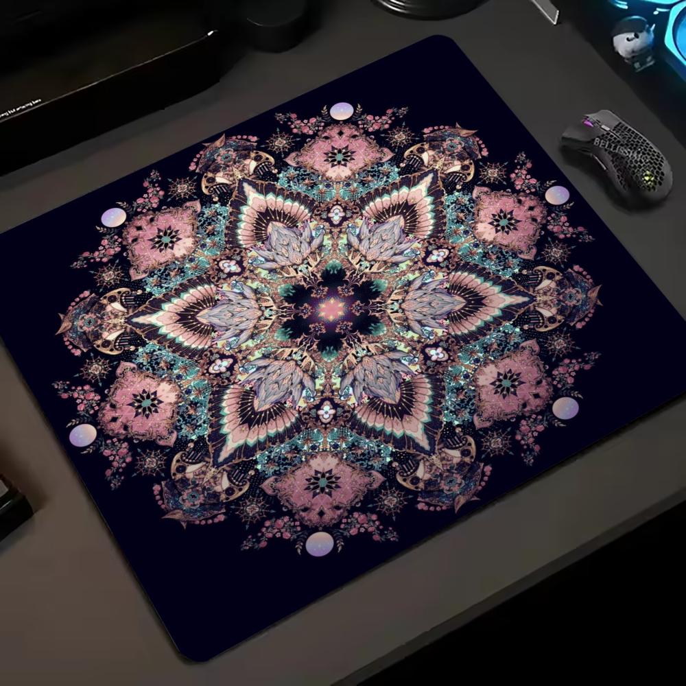 E-sports Bohemian Mandala Small Mouse Pad 45X50 50X50 Gaming Laptop Mousepad Carpet Keyboard Mat Desk Guard Vintage Floral Mat