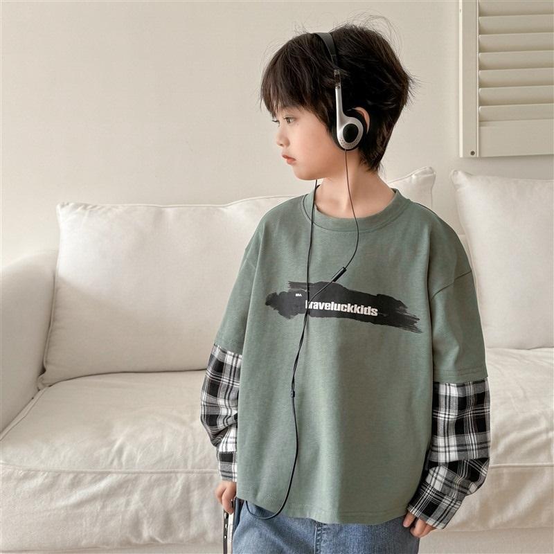 

Футболка с длинными рукавами из хлопка для мальчиков на весну и осень - стильный дизайн из двух частей с имитацией для детей 150 зелёный