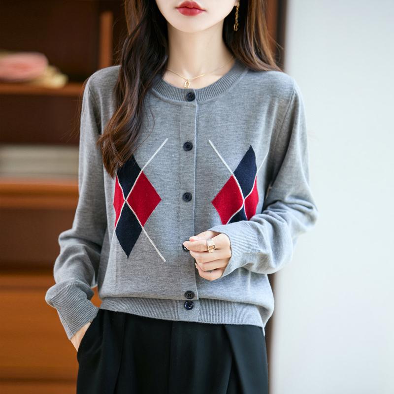 QingHe Cashmere Women's 30% Cashmere Cardigan - Soft & Warm Wool Blend Sweater