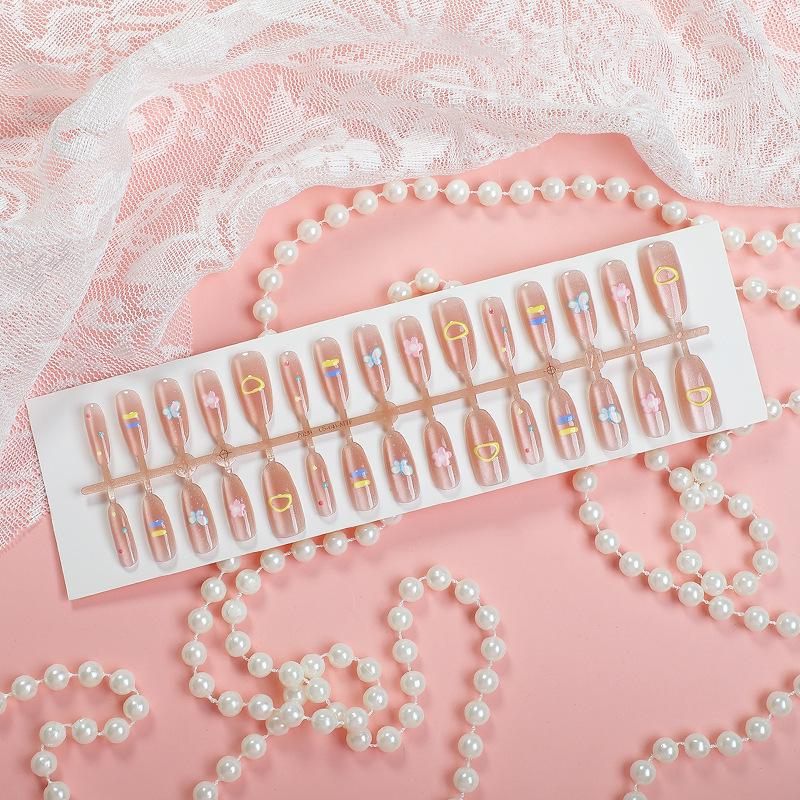 30-Piece Influencer-Style Cat Eye Oval Whitening Nail Tips