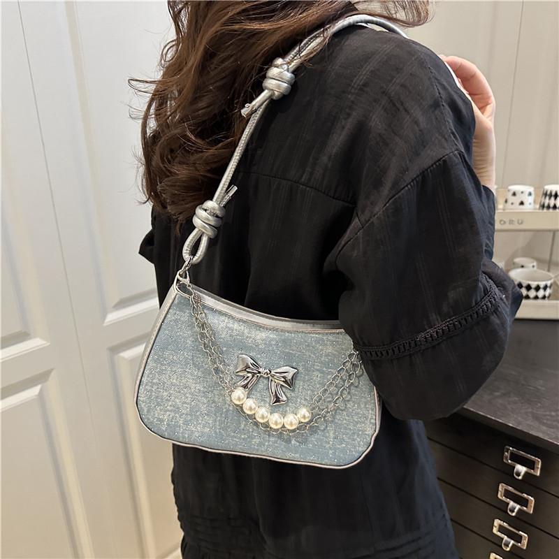 Premium French bag women's bag fashion butterfly shoulder handbag niche design hand carry armpit bag
