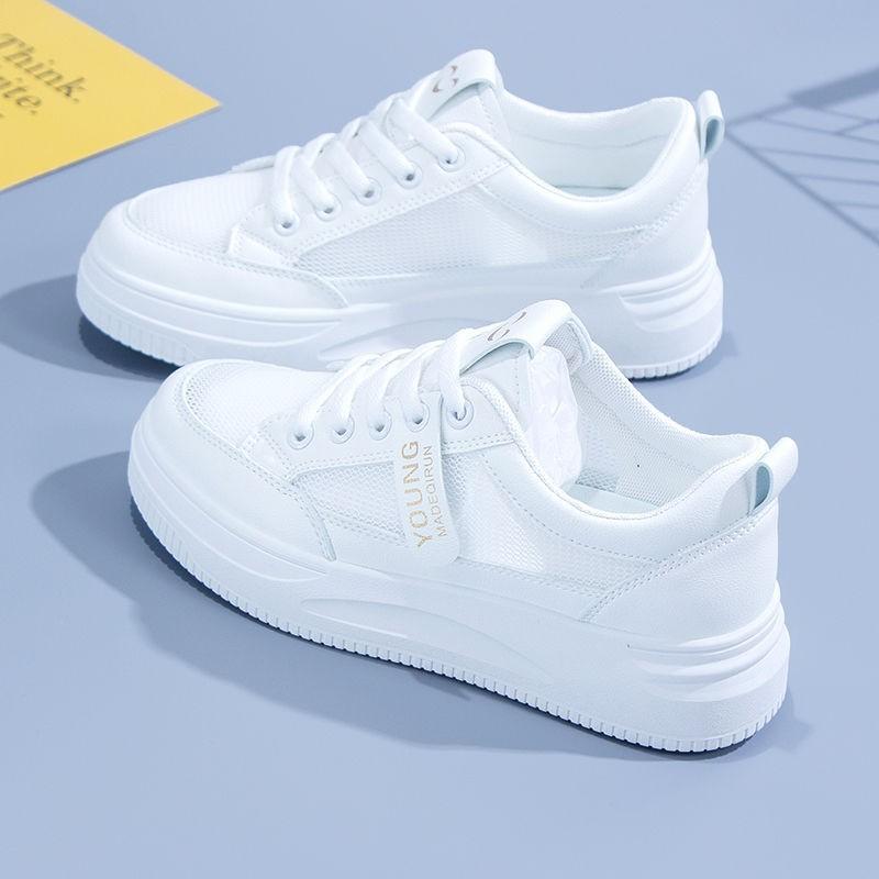 Little white shoes women's new autumn ins versatile spring and autumn student white shoes Korean version popular casual sports board shoes