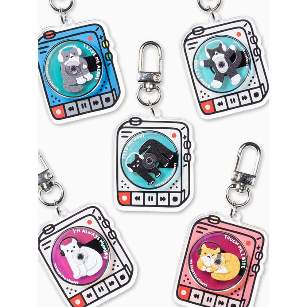 

Sammyostore Cat Music Box Keychains (5 types) white cat