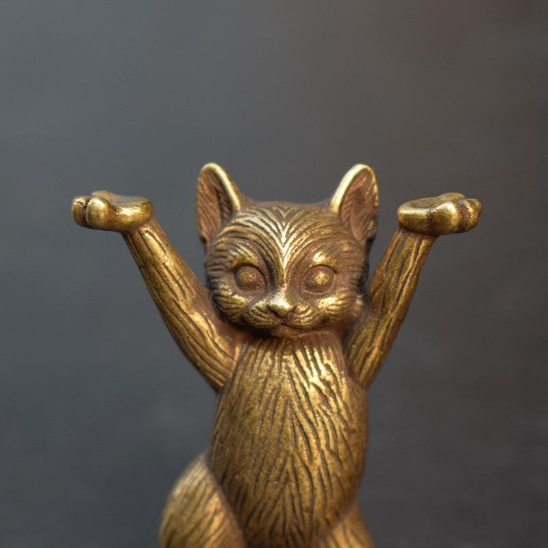 Antique Copper Cartoon Kung Fu Cat Statue Desktop Ornaments Metal Brass Animal Figurines Miniatures Home Decorations Accessories