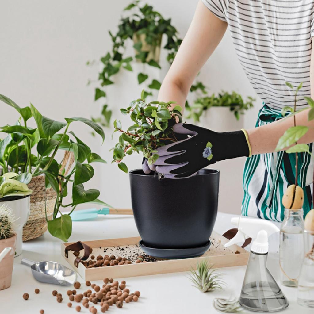 Elegant Black Plant Pot with Effective Drainage System for Home and Office Use Aesthetic Flowerpot