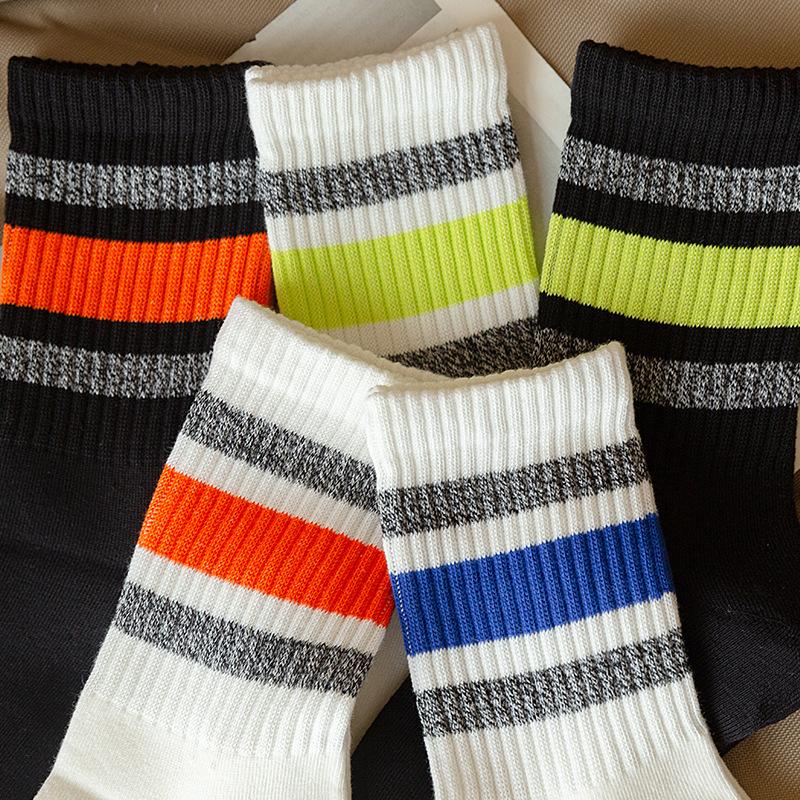 Men's Spring and Autumn Trend Is Simple and Colorful Stripes Absorb Sweat Breathable Sports Tube Socks