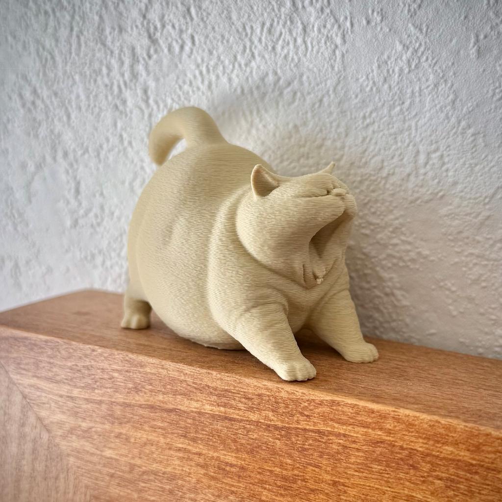 1pc Yawning cat statue Toy, Compact Desktop Decor for Home, Office, Car, Perfect Gift for Cat Lovers (Christmas, Halloween, Birt
