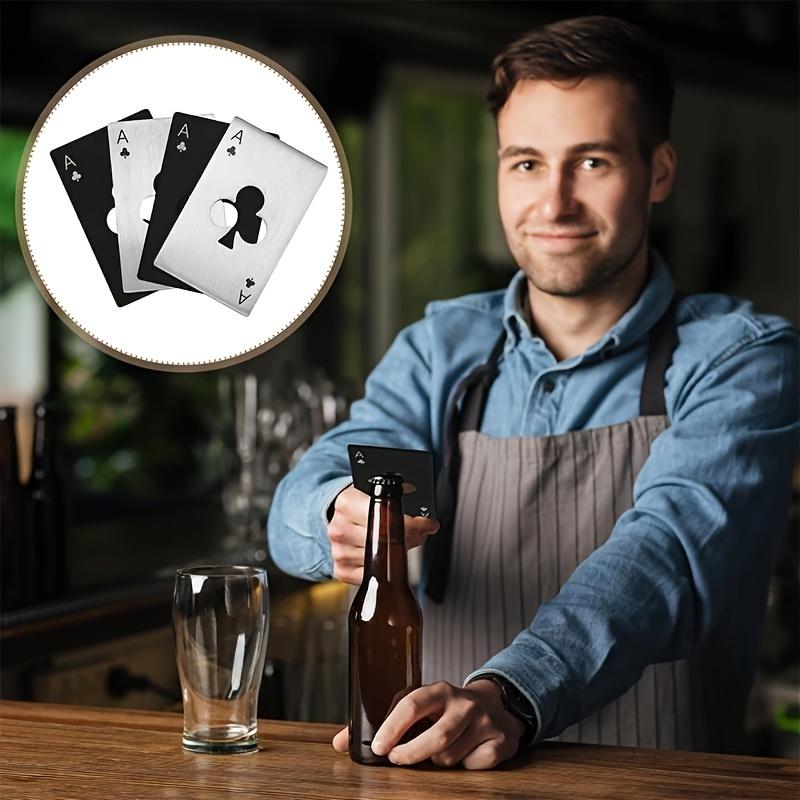Ein kreativer pokerförmiger Flaschenöffner aus Edelstahl im Kreditkartenformat für Bars und Restaurants, Bier Goldener Flaschenöffner Geschenk