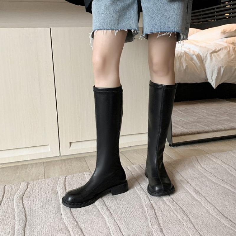 Autumn and winter platform women's high boots, new low-heeled large-size women's boots, round head square and Korean version of rear zipper fashion