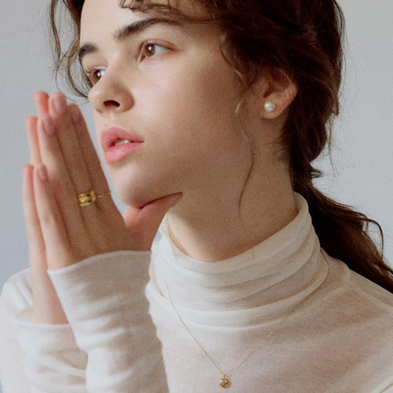 NORMALLEE [14k] Essential Pearl Earrings (8mm)