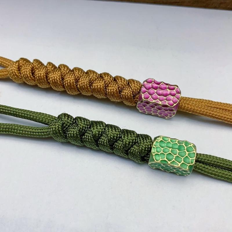 Barrel Paracord Bead Bracelet Keychains Handcraft Pendant DIY Outdoor Accessory