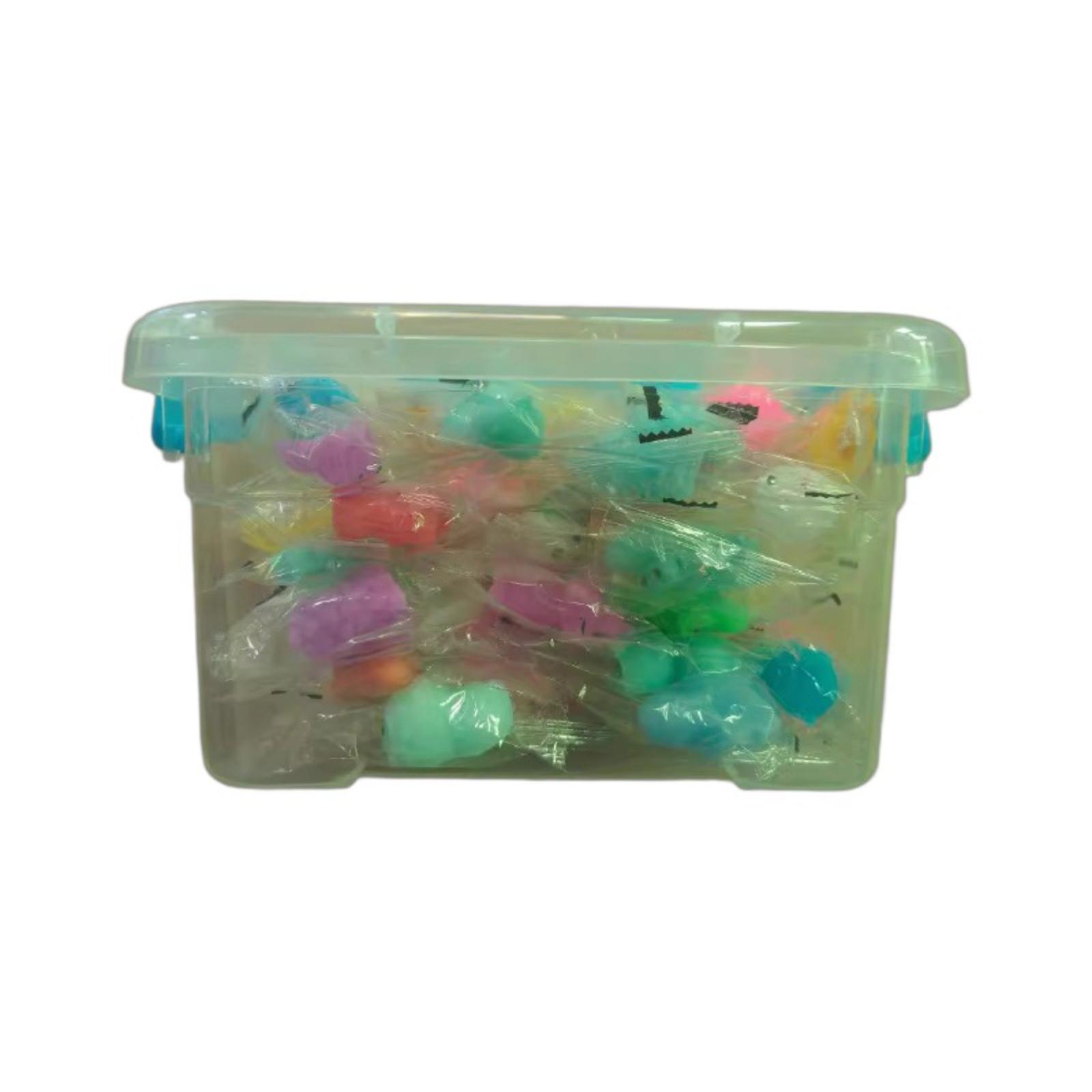 

This Maltose Dreamy Water Droplet Toy Is A Magical, Smooth, And Tactilely Comfortable Sensory Toy With Sparkling Stuffing.(Random )