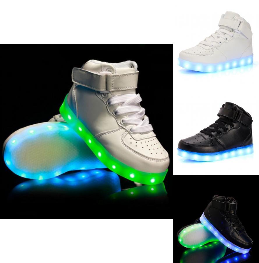 USB-wiederaufladbare leuchtende Sneaker für Kinder, High-Top-Freizeitschuhe mit Wärme und Langlebigkeit