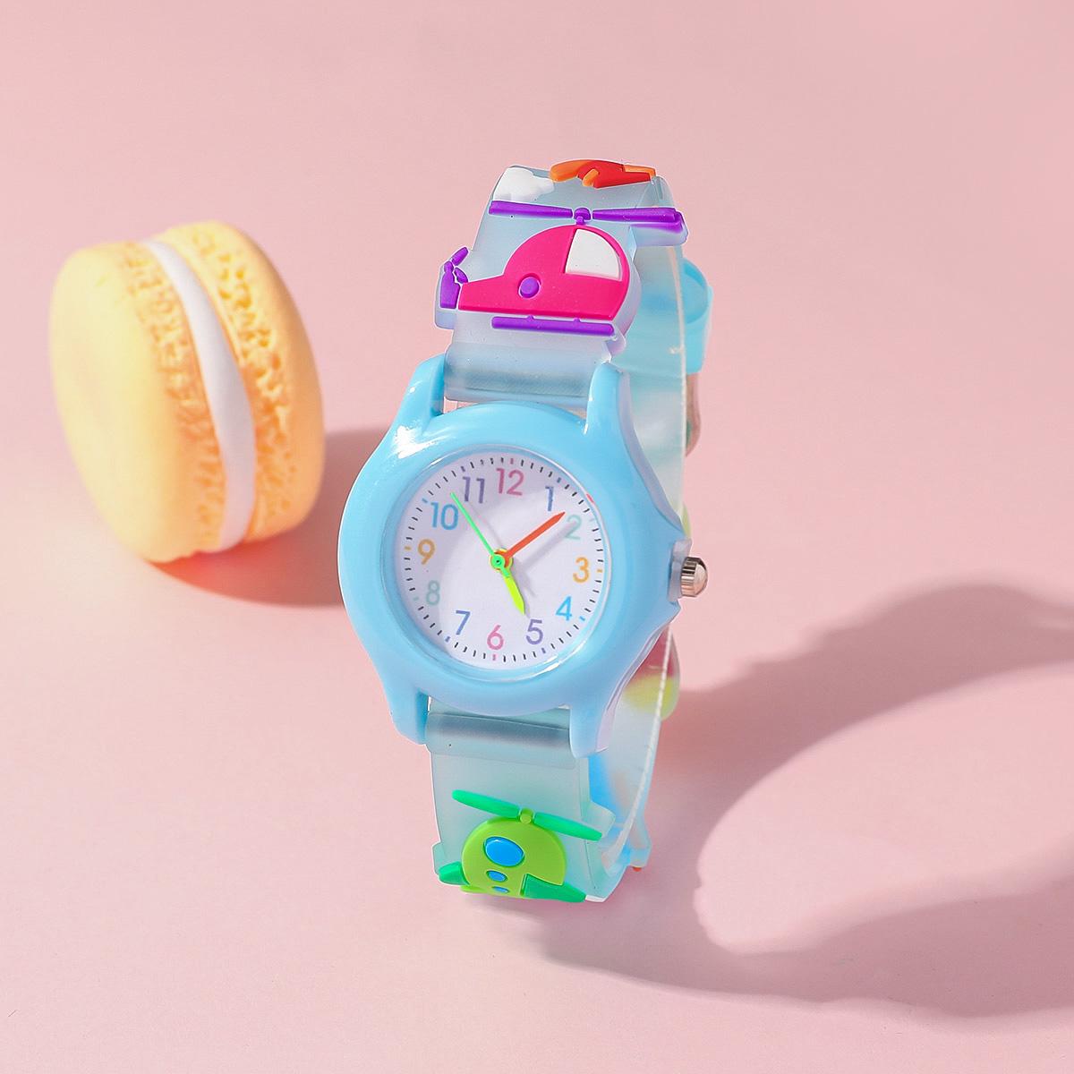 

New cute cartoon watch 3D sticker surface fine quartz watch small plane children s watch небесно-голубой