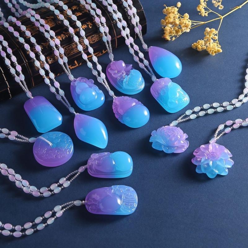 Amber Beeswax Gradient Purple-Blue Necklace Water Drop Flowers Pendent Necklace For Women Unisex Beaded Pendant Ornaments Gift