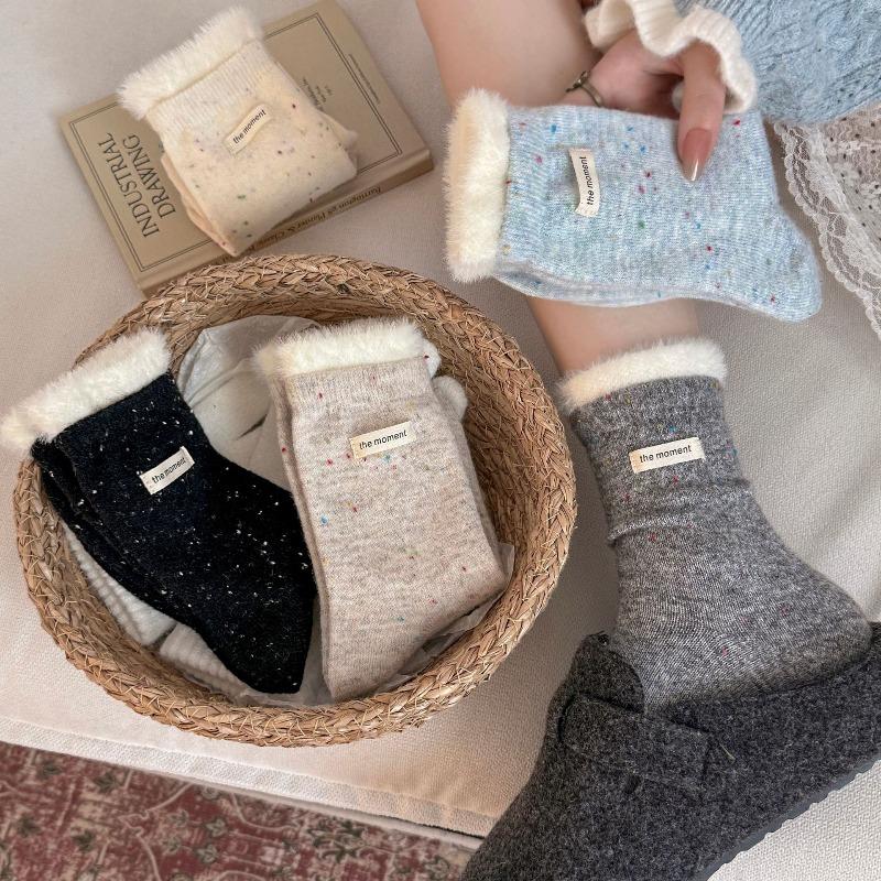 Dot Yarn Wool Socks for Women's Autumn and Winter, Letter Fabric Label Mid-calf Socks, Warm and Thickened Plush Pile Socks