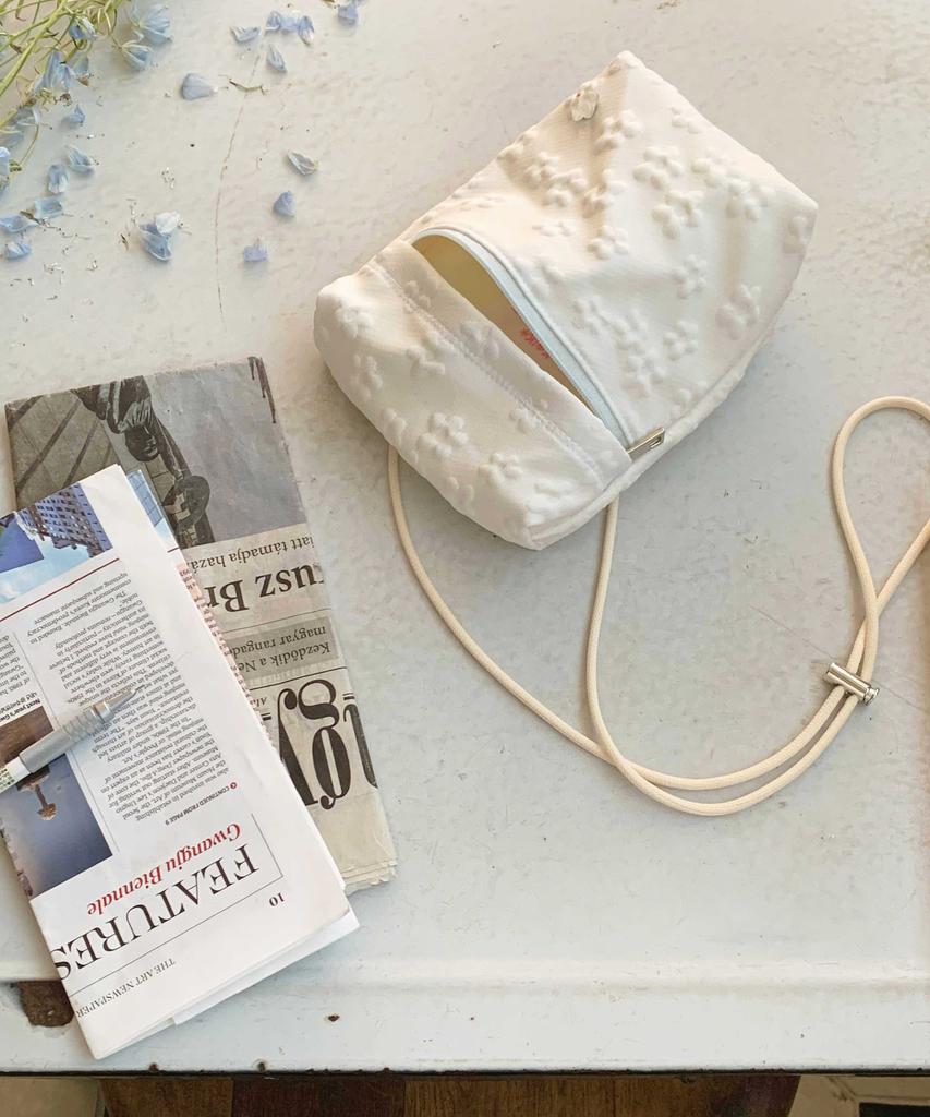 Keike Mini Pocket Bag - White Flower