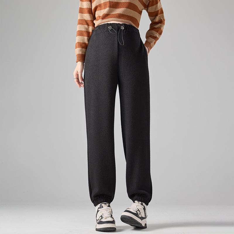 

2026 Maternity Double-Sided Fleece Joggers with Cuffed Ankles and Slimming Drawstring Fit Medium чёрный
