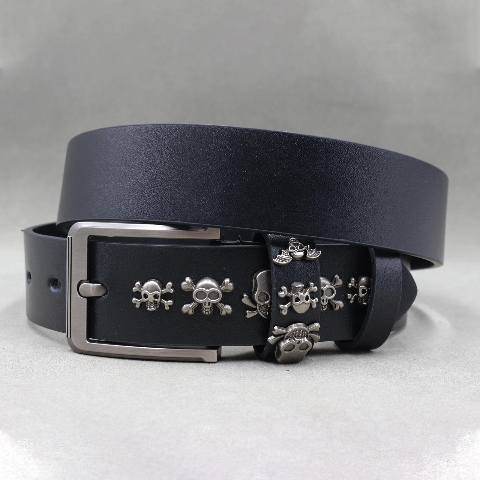 

Trendy Retro Skull Rivet Belt: Unisex Punk Style for Jeans 125 cm чорний