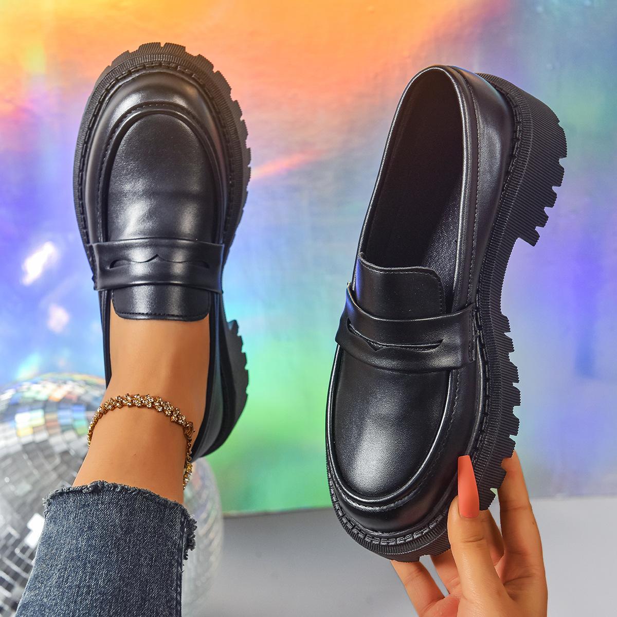 

Черные британские туфли из кожи на толстом каблуке 2025 года, весна-осень-лето, новые модели, одна педаль, толстый каблук, круглая головка, две женские туфли 42