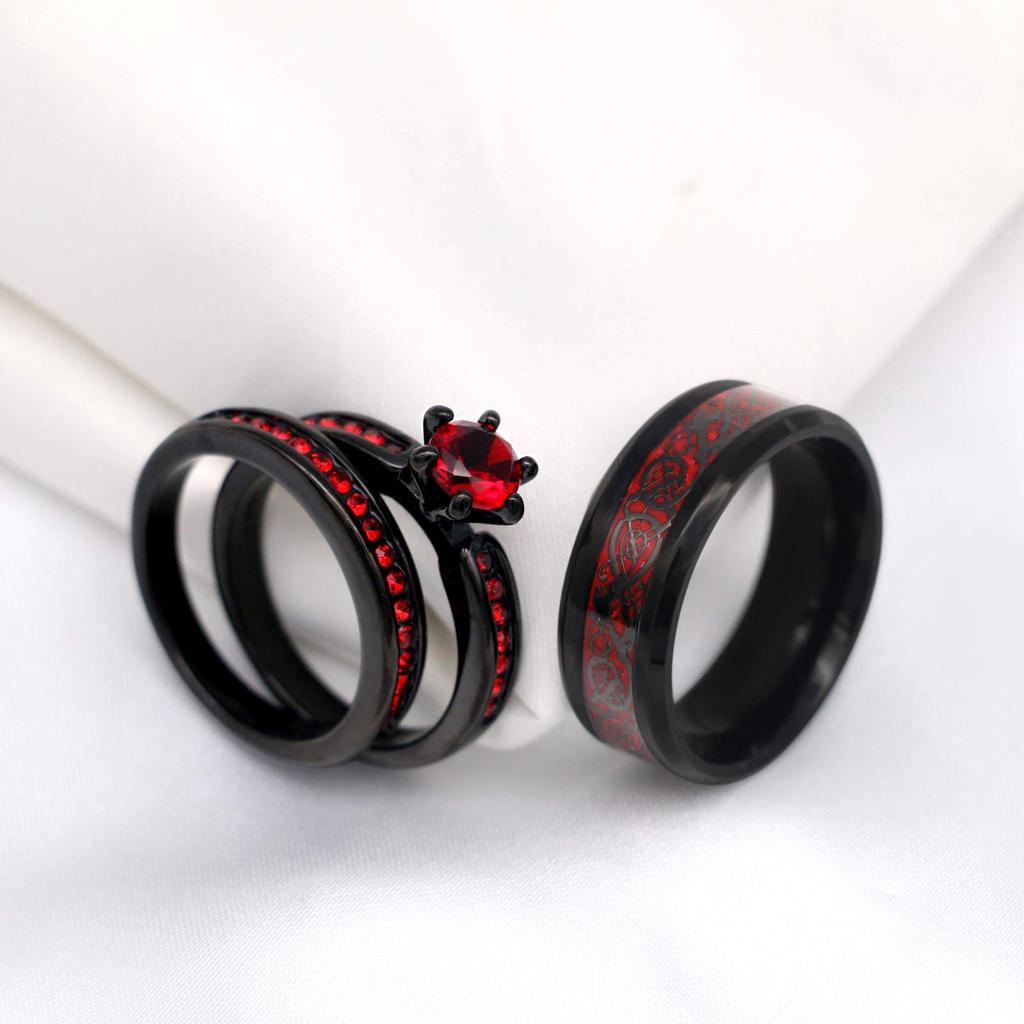 Anelli di Coppia alla Moda Romantici Strass Rossi CZ Set di Anelli da Donna Anello Celtico Drago in Acciaio Inossidabile da Uomo Trendy Gioielli per Matrimonio