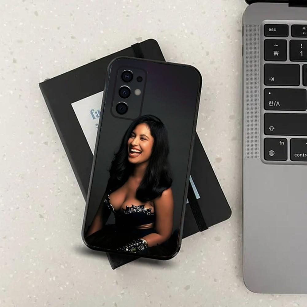 

S-Selena Quintanilla Singer Phone Case For Samsung Galaxy A13,A21s,A22,A31,A32,A52,A53,A71,A80,A91 Black Cover Samsung a224g