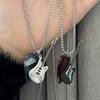 Hip-Hopowy Wisiorek z Kostką Gitarową Naszyjnik Punkowy Tytanowa Stalowa Łańcuszek Gitarowy Choker Modny Vintage Łańcuszek do Swetra Gitara Elektryczna Chłopcy