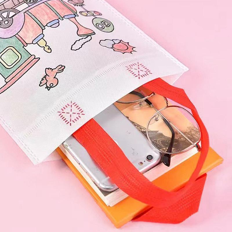 5 Pezzi Borse da Colorare Fai da Te con Pennarelli Borse Goodie per Festa Artistica di Carnevale per Bambini Eco Mini Borse per la Spesa e lo Stoccaggio in Tessuto Non Tessuto